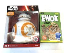 Mixed lot of Star Wars memorabilia:BB-8 Battery operated 3D Deco light, battery operated, new in