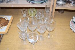 Mixed Lot: Assorted drinking glasses