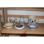 Mixed Lot: Assorted items to include a Honiton pottery bowl, a Wedgwood royal commemorative