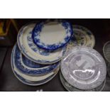 Mixed Lot: Various assorted dinner plates and meat plate