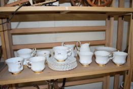 Quantity of Royal Albert Vald'or tea wares