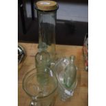 Mixed Lot: Various assorted glass wares to include vintage bottles, spaghetti jar etc