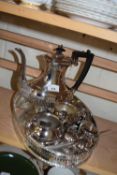 Mixed Lot: Various silver plated wares to include tea wares, cruet items, serving tray etc