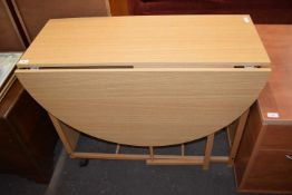 Light wood effect drop leaf kitchen table