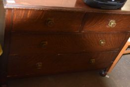 Early 20th Century oak four drawer bedroom chest