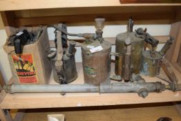 Mixed Lot: Various vintage blow lamps, greenhouse sprayer etc