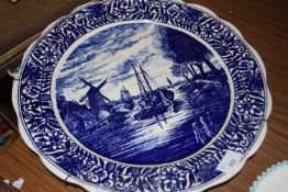 Modern delft wall plate