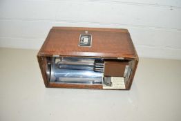 Vi-tan vintage health giving ultra violet light in wooden case