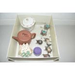 Caughley covered sugar basin, small terracotta Yixing type chinese teapot (a/f), various Chinese