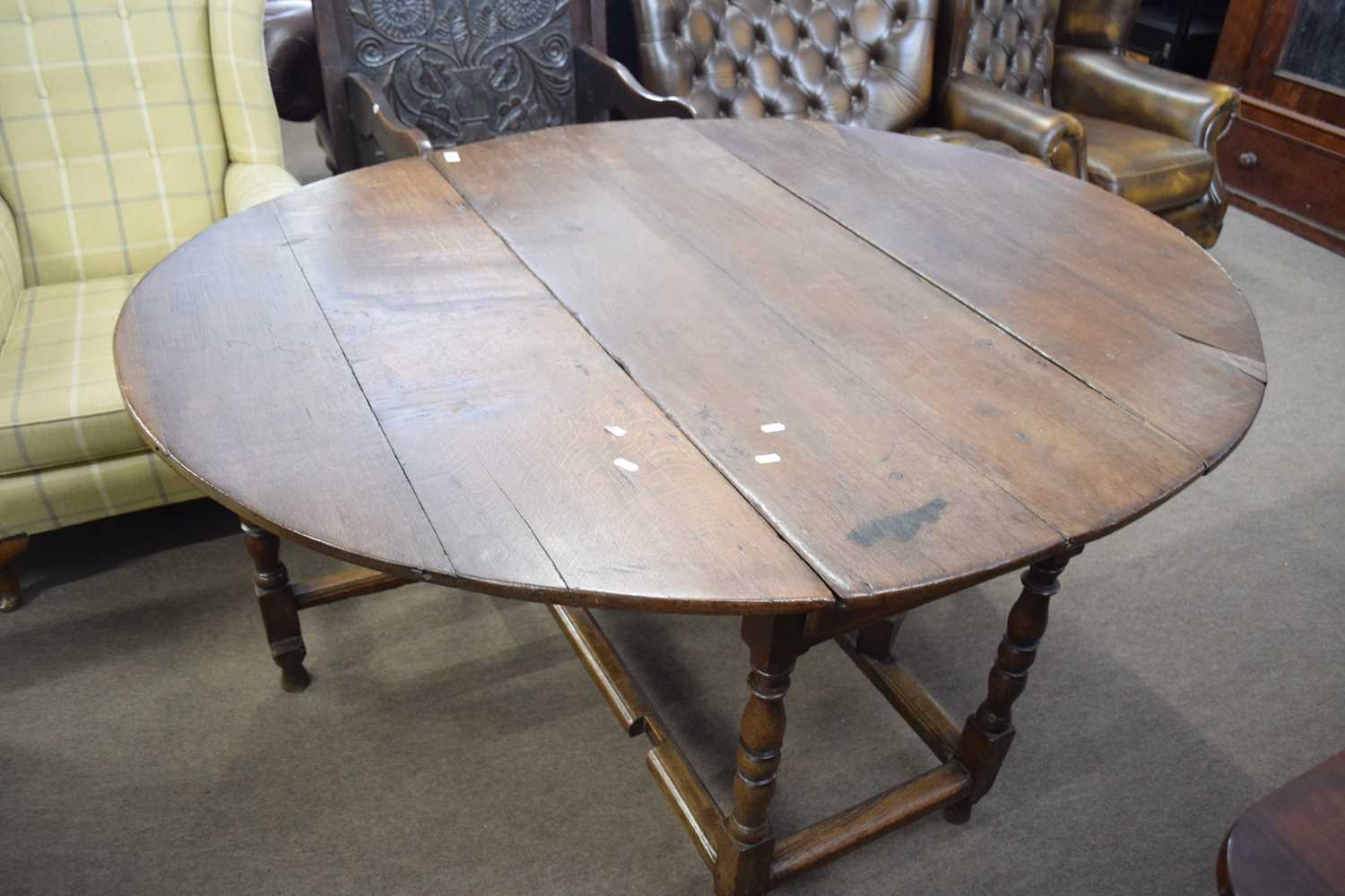 18th century oak drop leaf dining table raised on turned legs with base stretchers fitted with end - Image 3 of 3