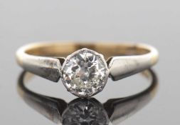 A single stone diamond ring featuring an old brilliant cut diamond 0.50ct approx, total diamond ct