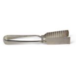 A pair of George V chop tongs in Old English pattern with corrugated serving grips, 22cm long,