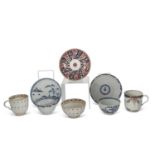 Group of English porcelain including a Worcester cannonball tea bowl and saucer, further tea bowl