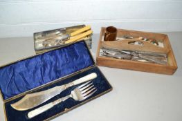 Mixed Lot: Various assorted cutlery to include a cased pair of mother of pearl handled fish servers,