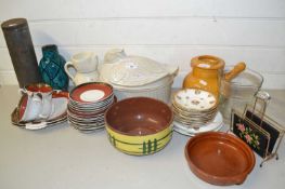 Mixed Lot: Various tea wares, birds decorated casserole dish, letter rack and other assorted items