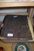 John Edeadie - Holy Bible with the commentaries of Scott & Henry, leather bound, very worn