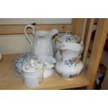 Mixed Lot: Ceramics to include Aynsley Pembroke jug and storage jar