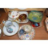 Mixed Lot: A Pekin Pattern jug and bowl, Portmeirion Botanic Gardens serving dish, retro ceramic