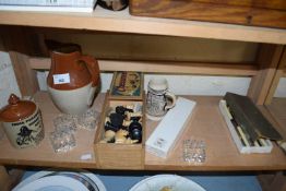 Mixed Lot: Jug, chess pieces, cutlery etc