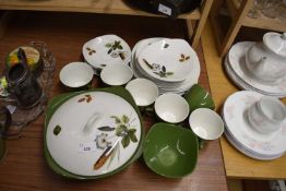 Quantity of Mid Winter fashion shape floral decorated table wares