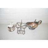 Mixed Lot: Silver plated sauce boat and other items