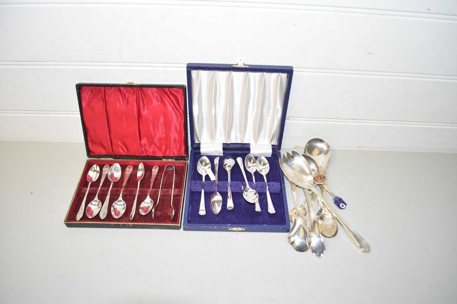 Collection of various assorted silver plated cutlery