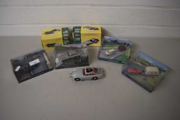 Mixed Lot: Collectors toy cars to include 007 Aston Martin by Corgi and various others