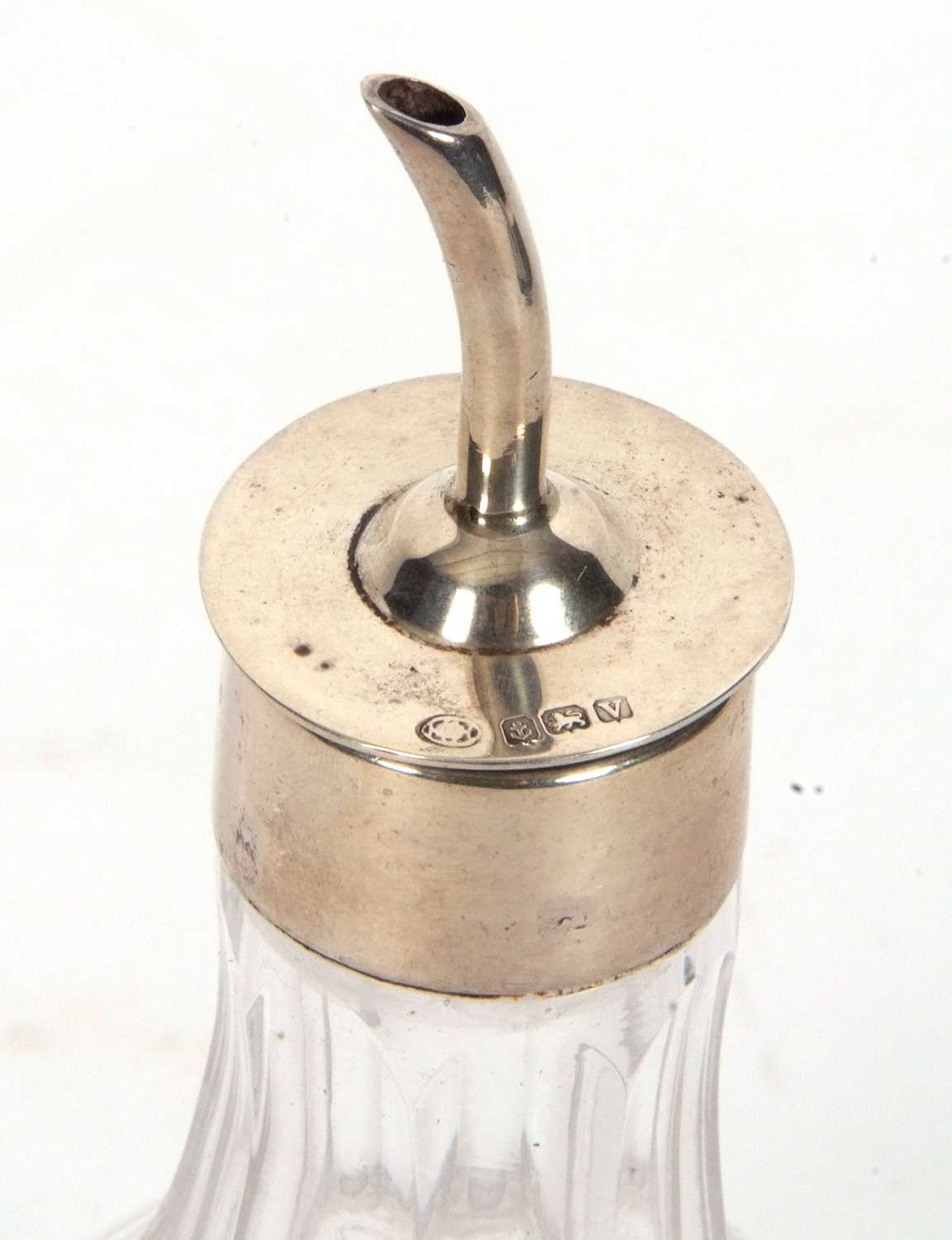 George V cut glass bitters bottle with hallmarked silver collar and pourer, 20cm tall, Birmingham - Image 3 of 3