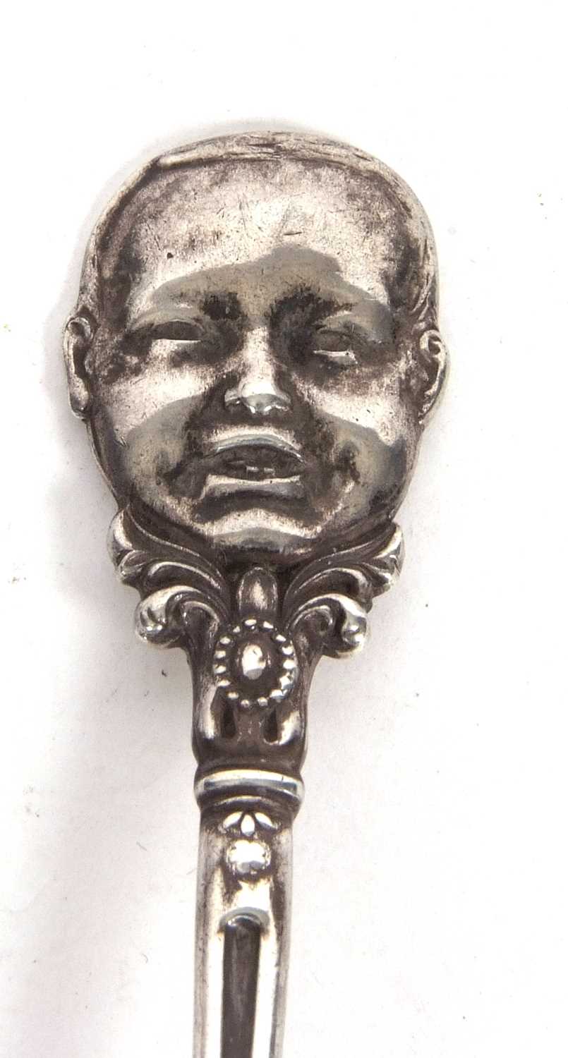 Silver presentation spoon 'Daily Sketch', 1919 baby competition, hallmarked Birmingham 1918 - Image 2 of 4