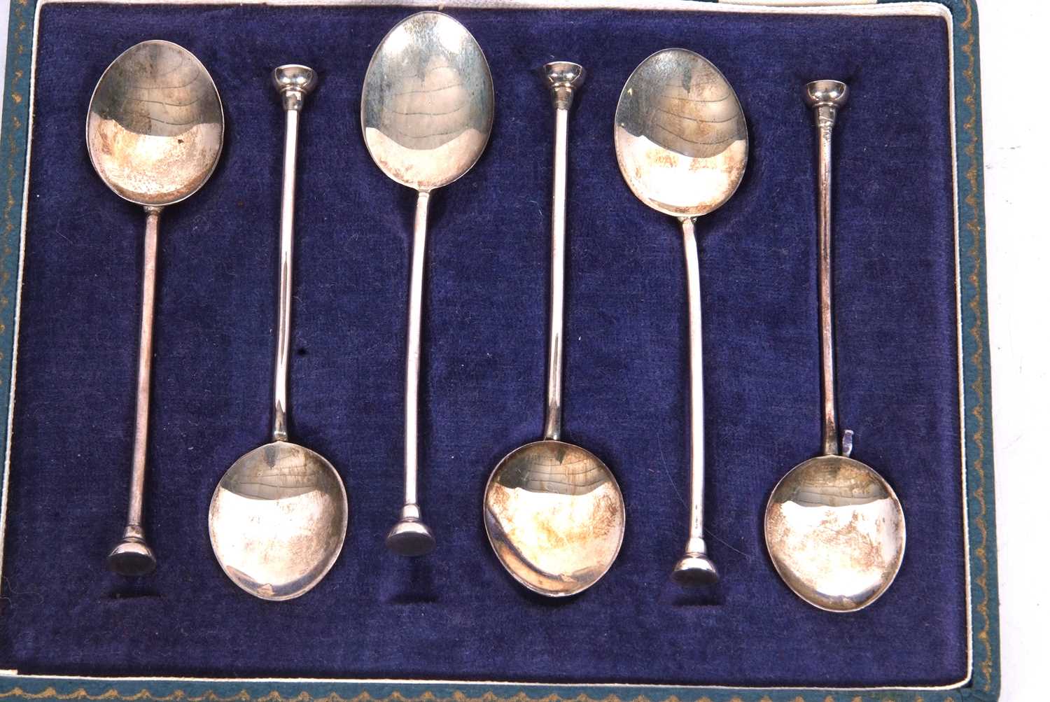Cased set of six Elizabeth II coffee spoons with harlequin enamel backs to the shell bowls, bos - Image 3 of 4