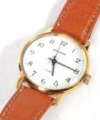 Gents Sekonda manual winding wristwatch, it features a white dial with black Arabic numeral hour