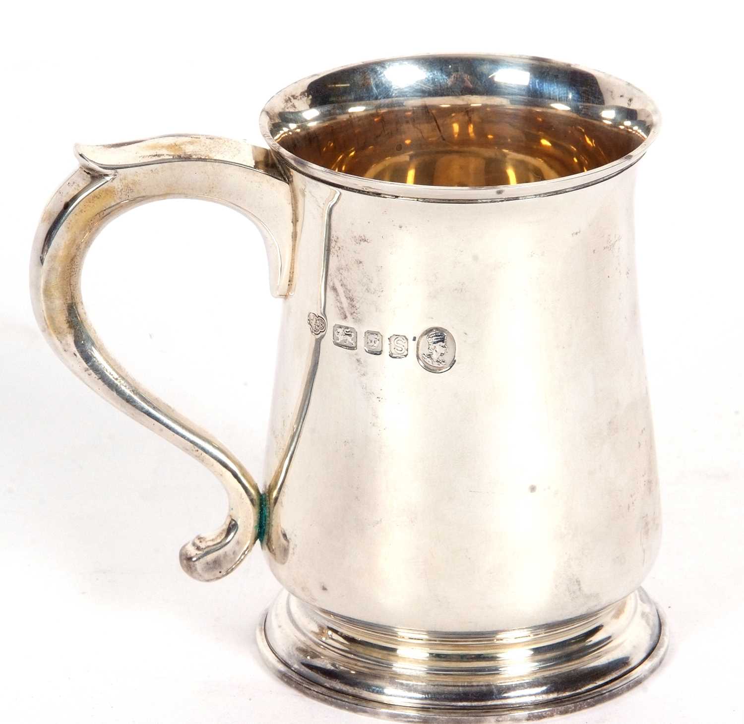 Elizabeth II half pint tankard of circular baluster form, hollow looped handle, inscribed with - Image 2 of 5