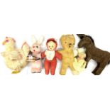 A mixed lot of vintage stuffed toys and dolls, to include: - Duracell Bunny drummer - Cockerel -