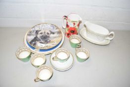 Mixed Lot: Royal Doulton Paisley pattern gravy boat and stand, various tea wares, decorated plates