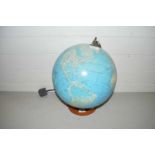 Globe formed table lamp