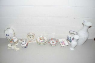 Mixed Lot: Assorted ceramics to include Aynsley and others