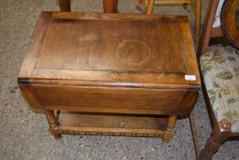 Drop leaf occassional table