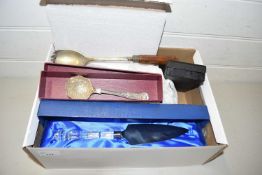 One box of mixed items to include a Waterford Crystal cake slice and other serving cutlery