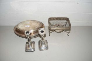 Mixed Lot: Silver plated wares, serving dish, pair of silver plated candlesticks, table warmer etc