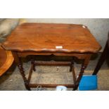 Early 20th Century oak barley twist leg table