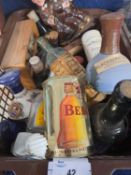 Quantity of mixed miniatures, Bells whiskey can, Absolut Vodka, Tennant Lager, blackberry wine etc