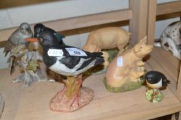 Mixed Lot: Various model birds and pigs to include Beswick