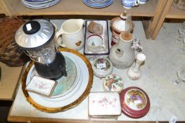 Mixed Lot: Various assorted ceramics to include a vintage inhaler, various trinket boxes,