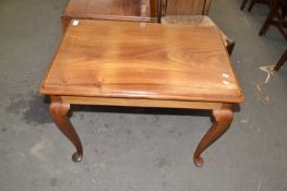 Early 20th Century cabriole legged occasional table