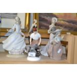 Mixed Lot: Five various figurines to include Lladro and Doulton