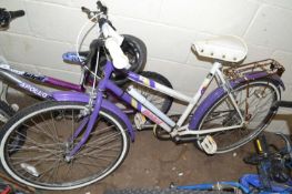 Emmell ladies bike