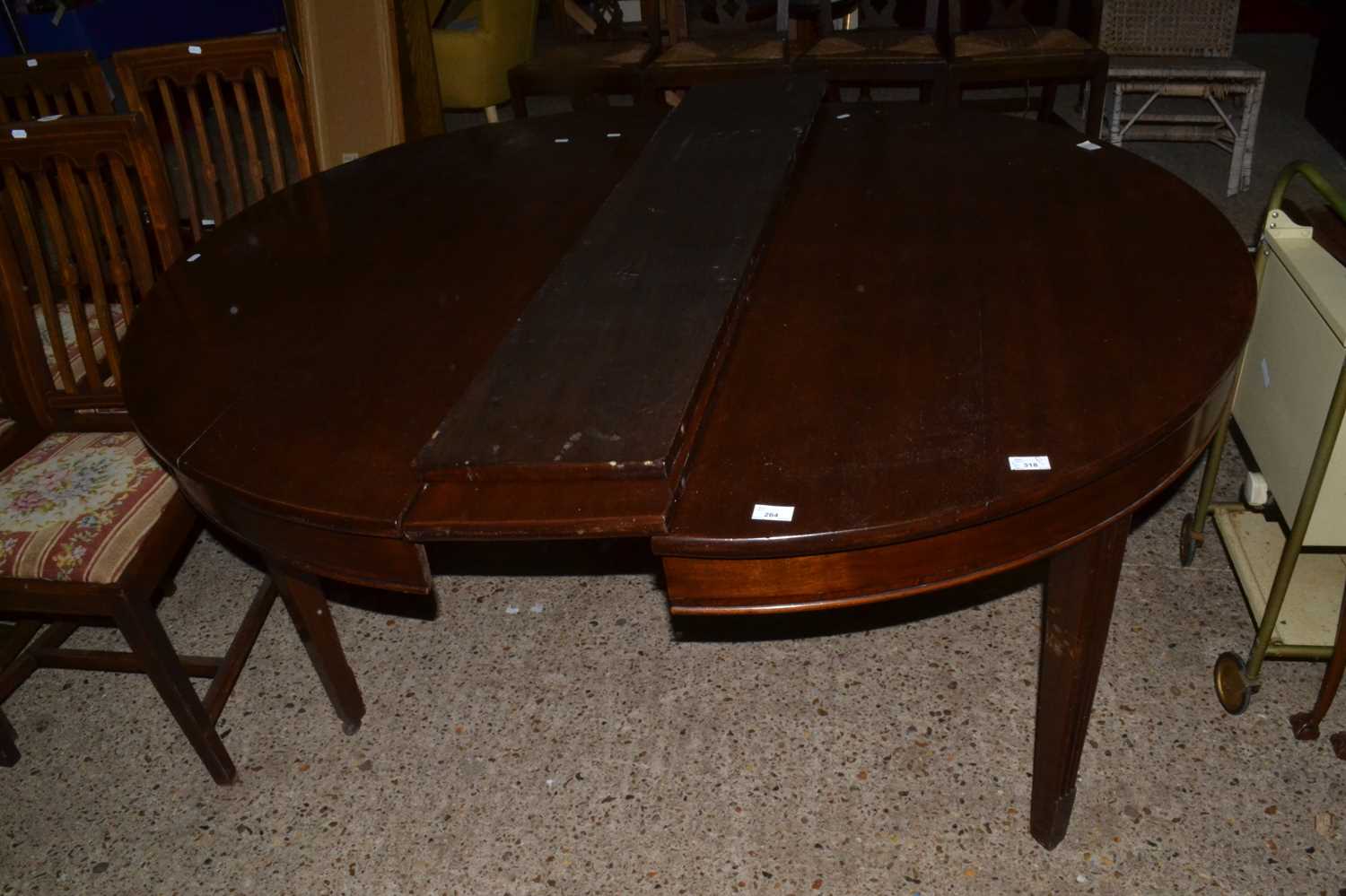 19th Century mahogany circular dining table with two extension leaves