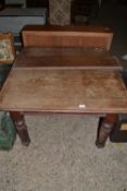 Victorian mahogany extending dining table for restoration