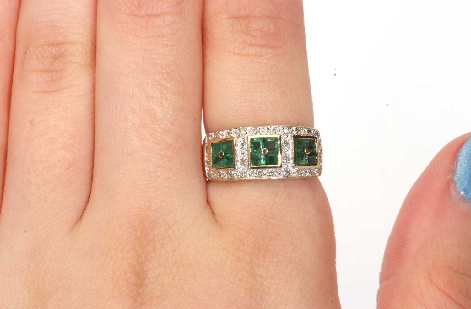 Modern 9ct gold emerald and diamond cluster ring, a design with three square panels made up of - Image 9 of 9