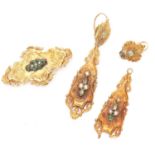Mixed Lot: A pair of yellow metal pendant earrings set with seed pearls and green stones (a/f)